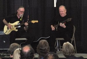 Jeff ‘Skunk’ Baxter and Bill Neale perform at Dallas Guitar Show 2010